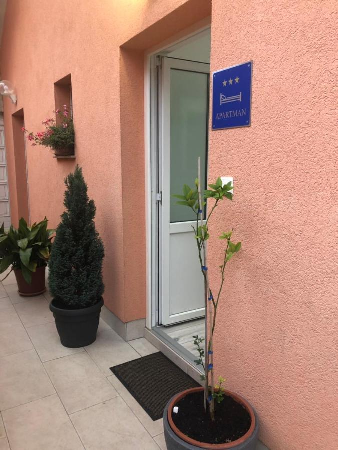 Two Bedroom Apartment *
